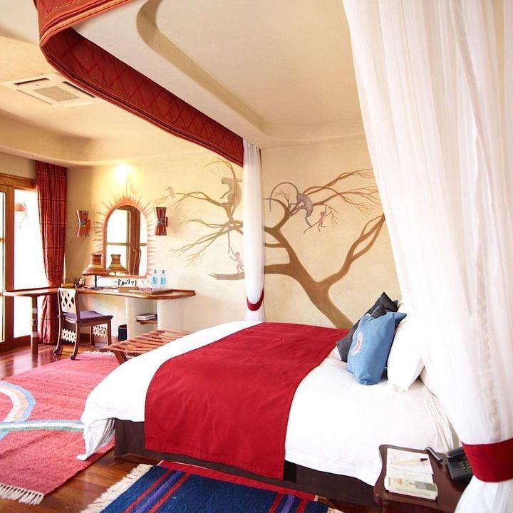 AMBOSELI SERENA SAFARI LODGE